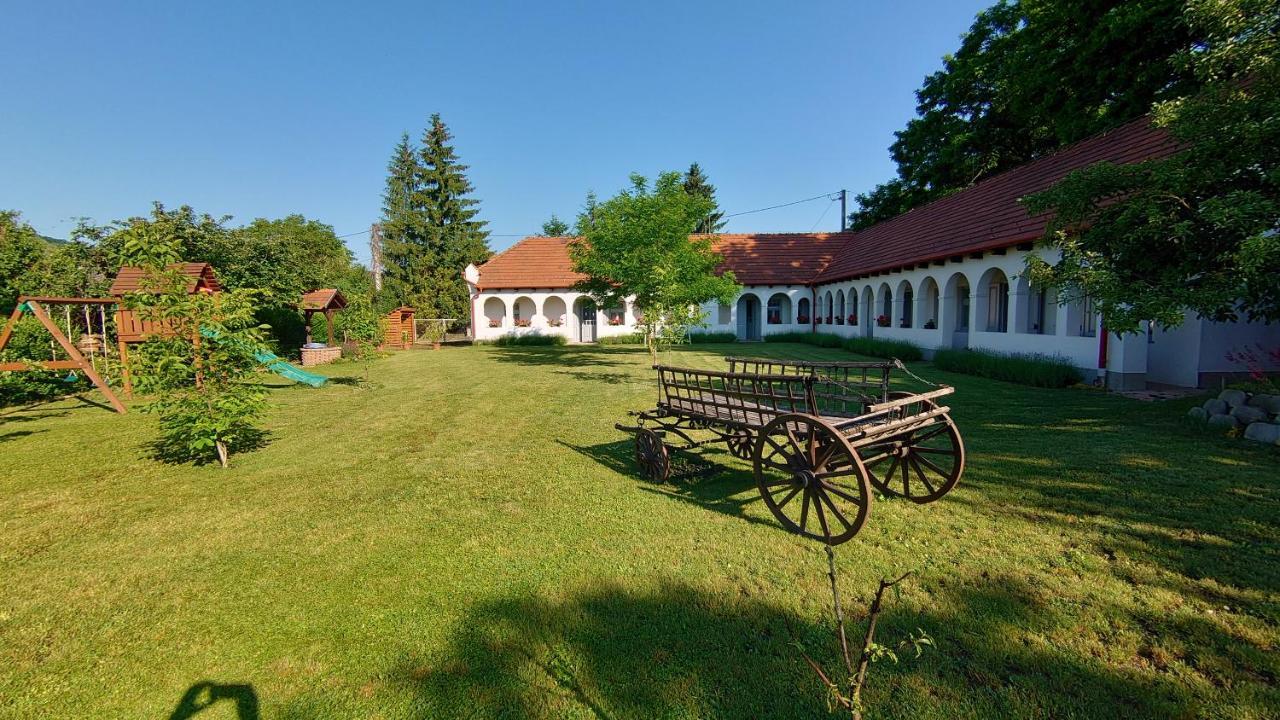 Hotel Bakta Haz Egerbakta Zewnętrze zdjęcie